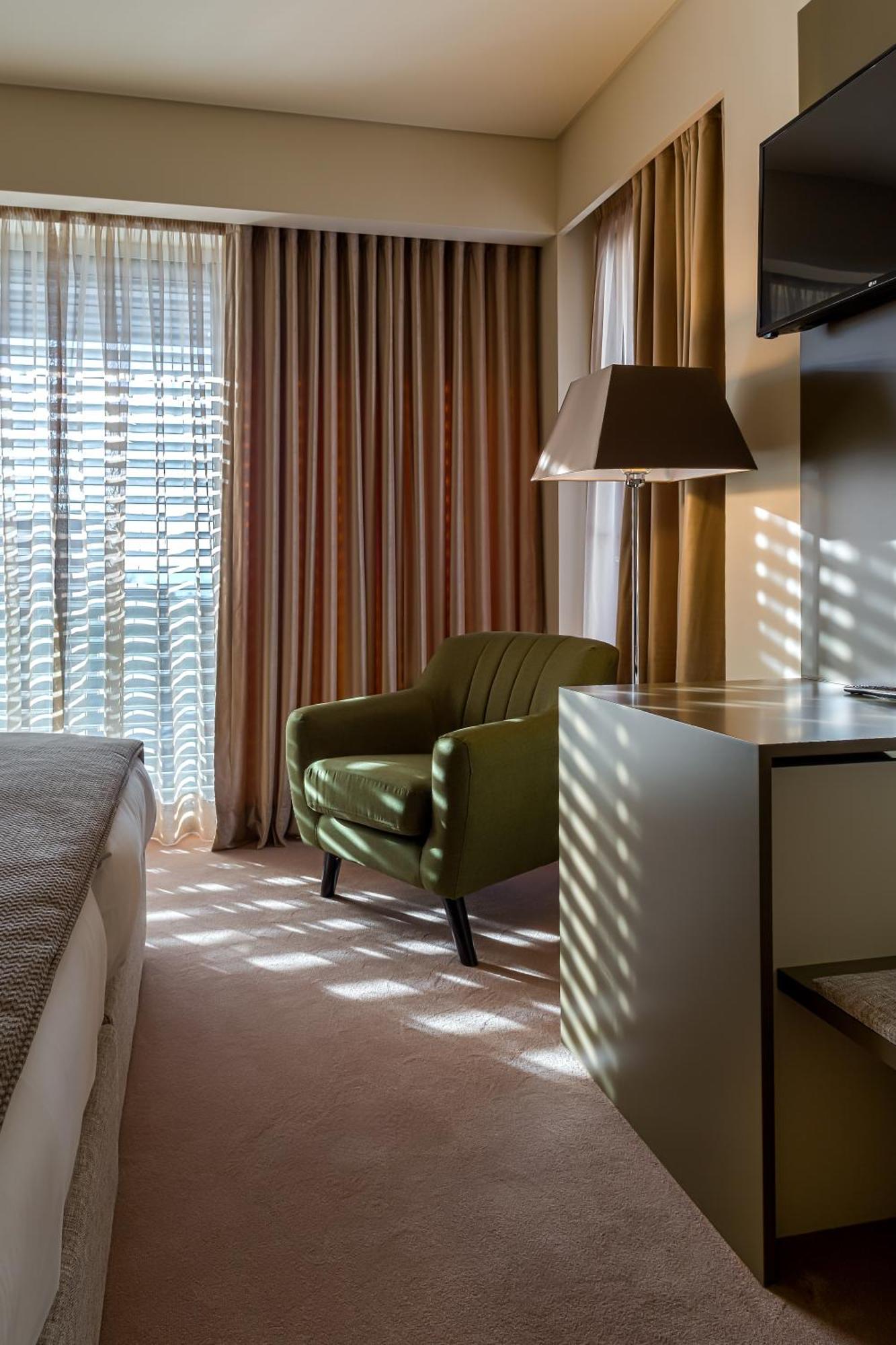 4615 Hotel Felgueiras Eksteriør billede